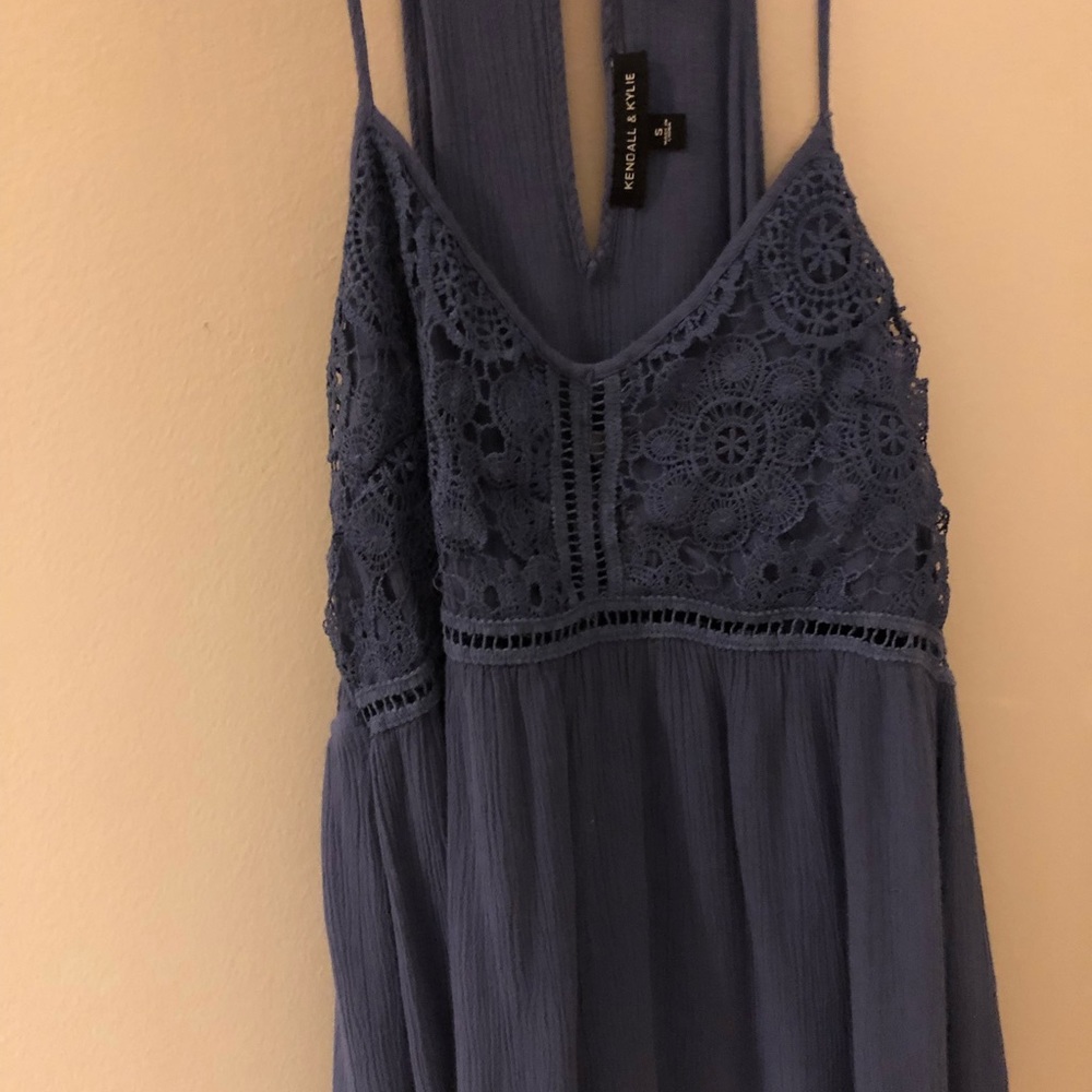 blue kendall and kylie tank